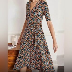Boden Lavinia Jersey Wrap Dress in Flora Bloom
Size 2